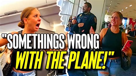 woman freaks out on plane update